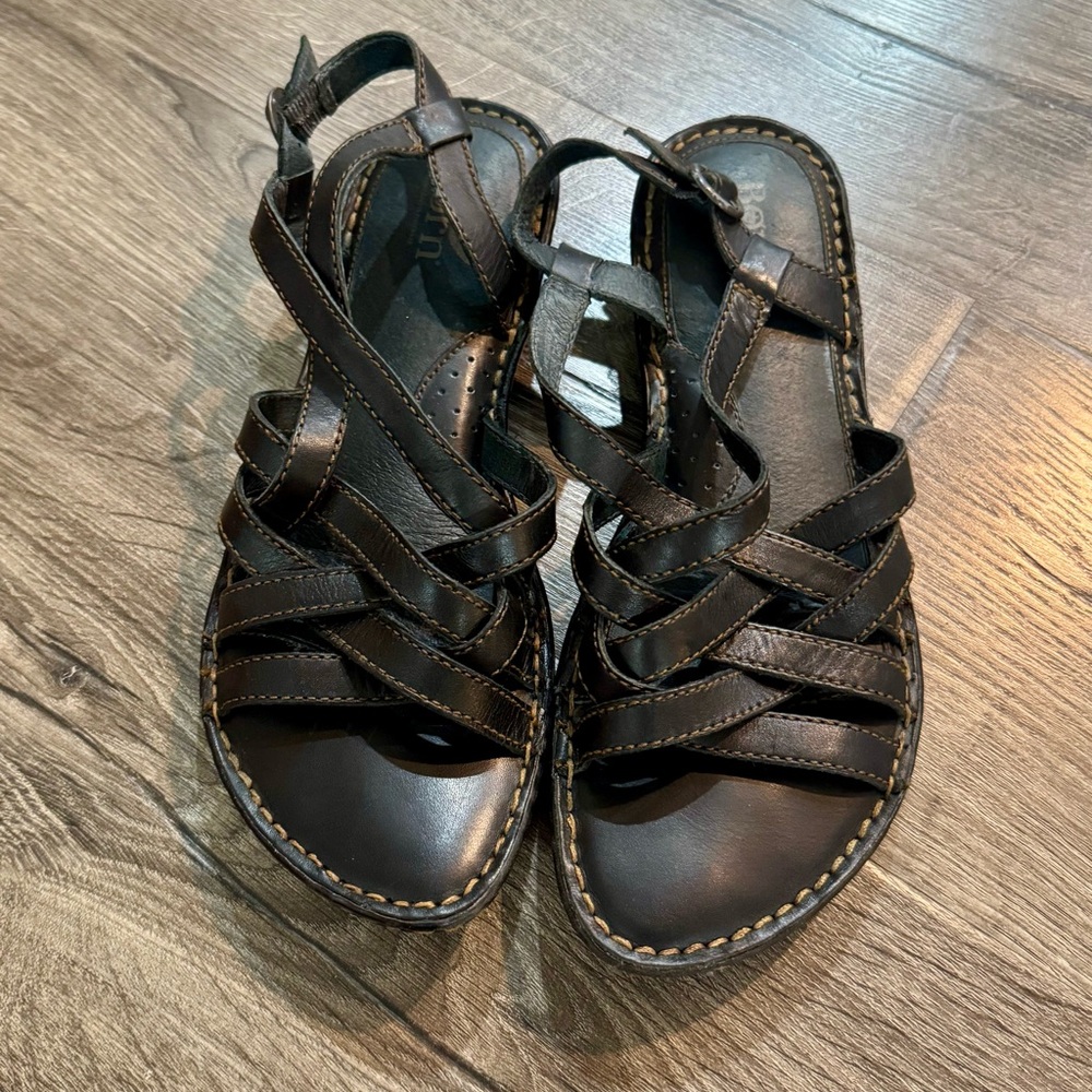 Born Women’s Black Leather Strappy Sandals Size 10 / 42 - Picture 5 of 15
